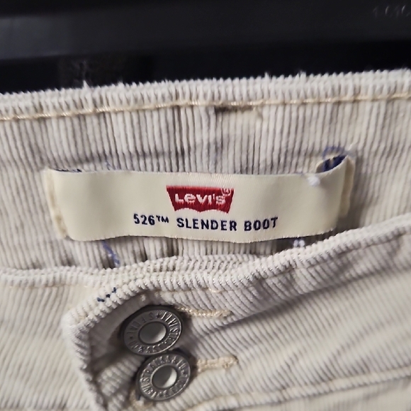 Levi's Cream Courdoroy Flare Pants with Classic Boot Cut Design - Picture 3 of 6